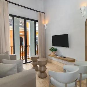 Cinco Boutique Hotel