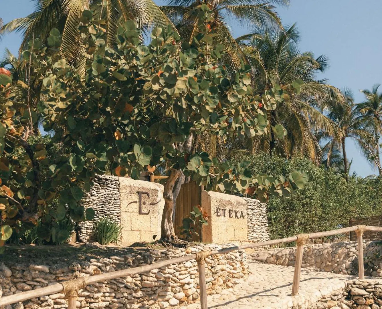 Eteka Slow Beach Hotel Adults Only Cartagena 4*,